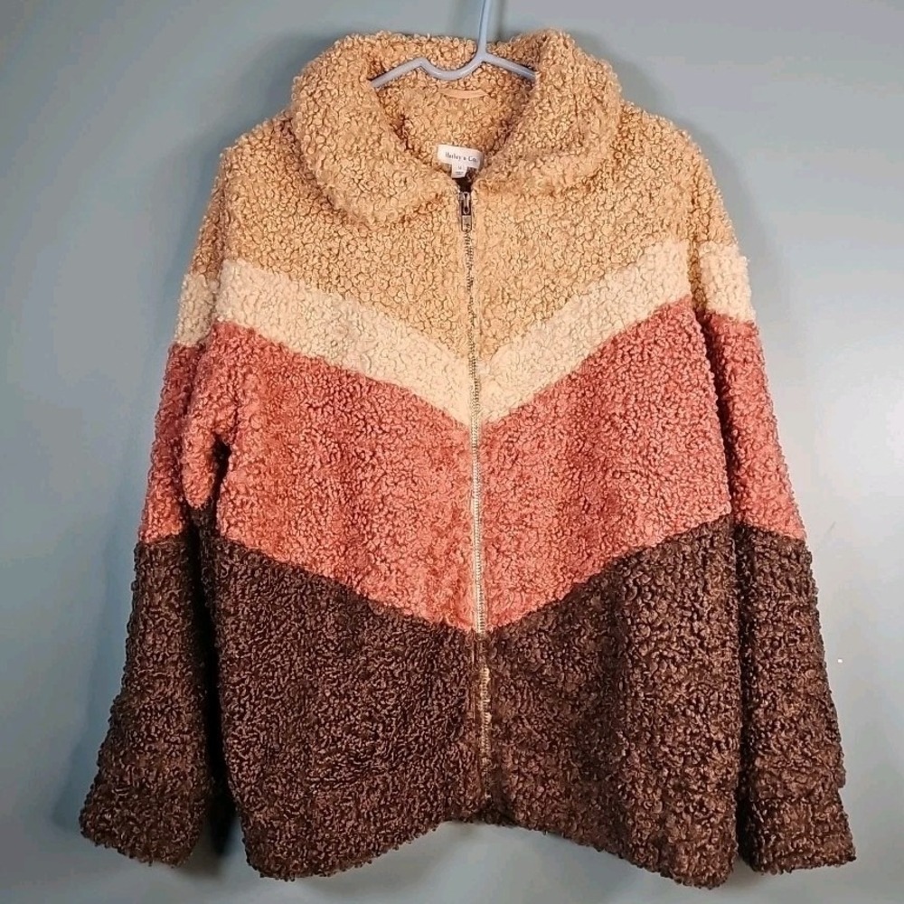 Hailey & Co‎ Women's Chevron Sherpa Zip Jacket Size Medium Brown Mauve Tan Beige